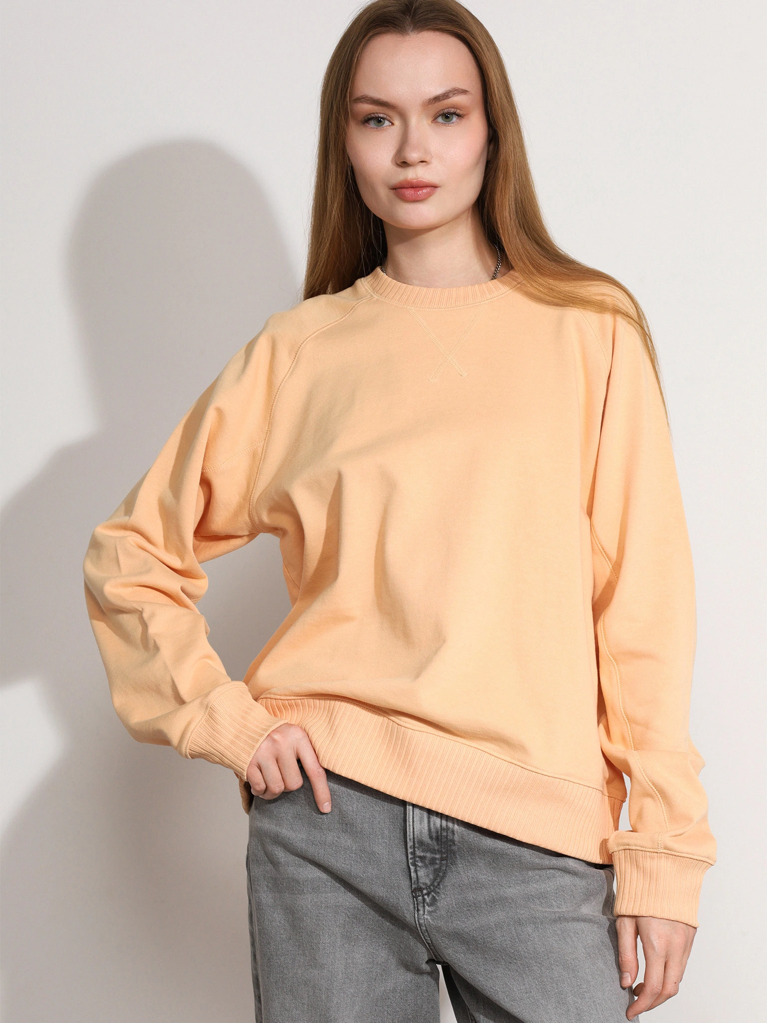 Толстовка светло-оранжевого цвета из хлопка